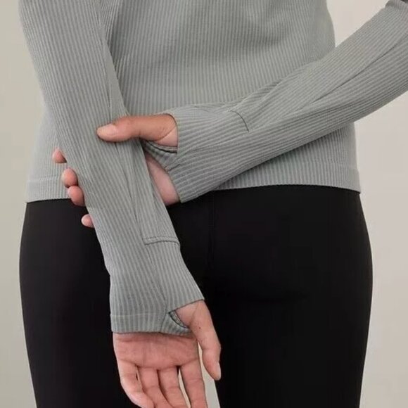 Athleta Flurry Seamless Henley in Storm Cloud - Picture 4 of 8